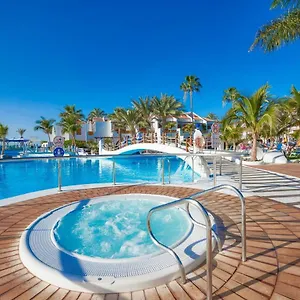 parque-santiago-iii-beach-all-amenities.tenerifehoteles.net/